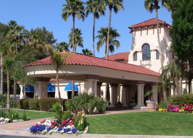 This image has an empty alt attribute; its file name is entrance.jpg